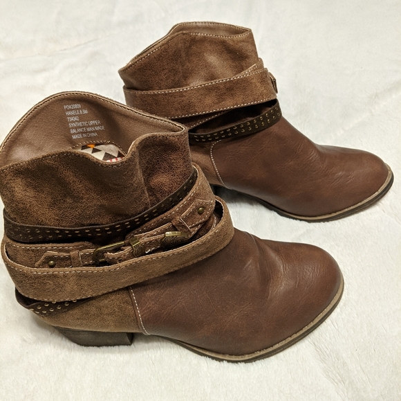 Bootie Heels by Rock & Candy - Picture 2 of 6